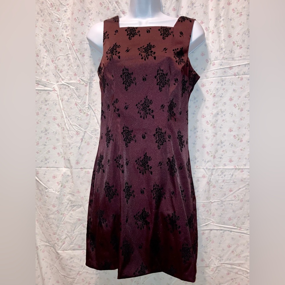 A Fortiori maroon dress size 5